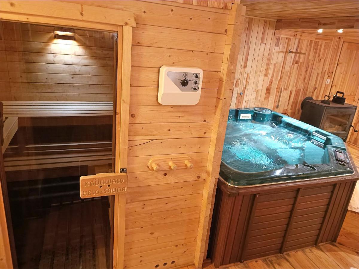 Charmes De Velupont With Wellness Villa Braives Exterior foto